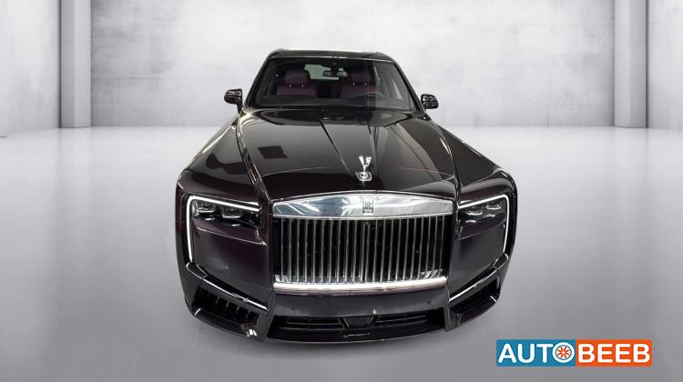 Rolls Royce Cullinan 2025